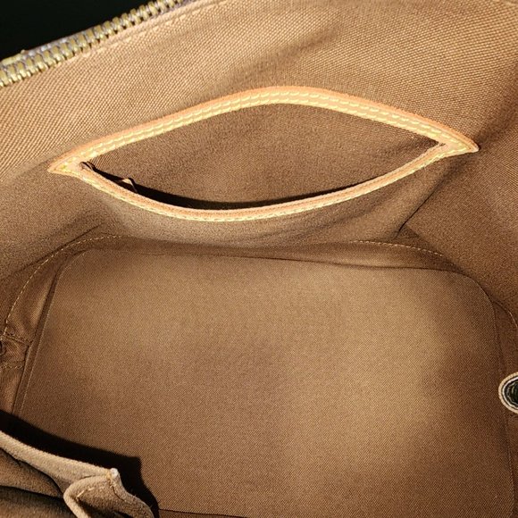 Authentic Louis Vuitton Alma PM - Picture 4 of 15